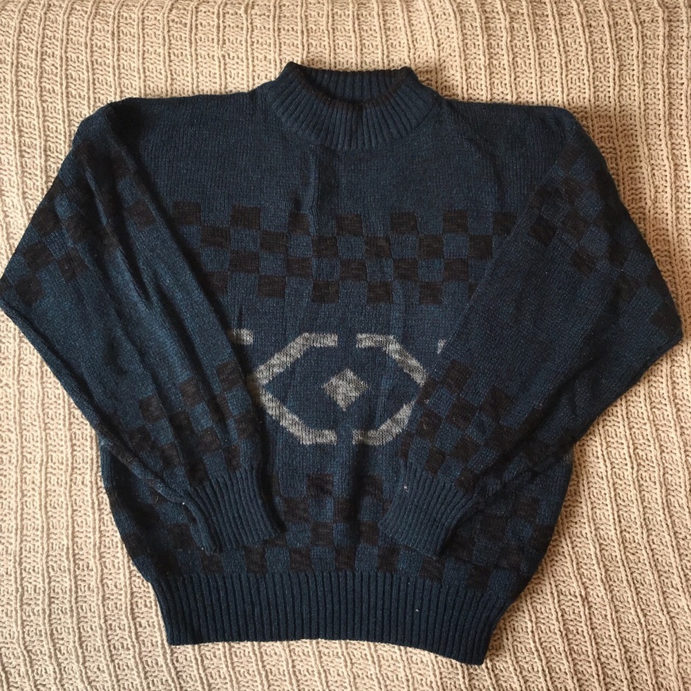 Knit sweater